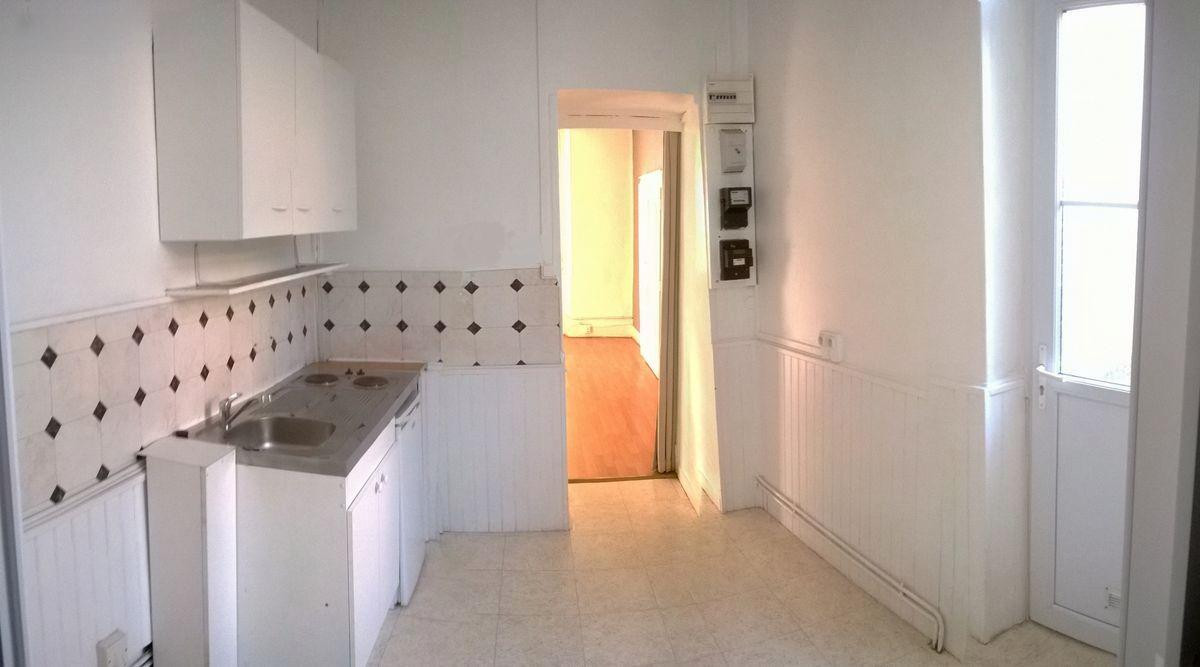 
                                                Location
                                                 T1 A LOUER - avenue Pasteur