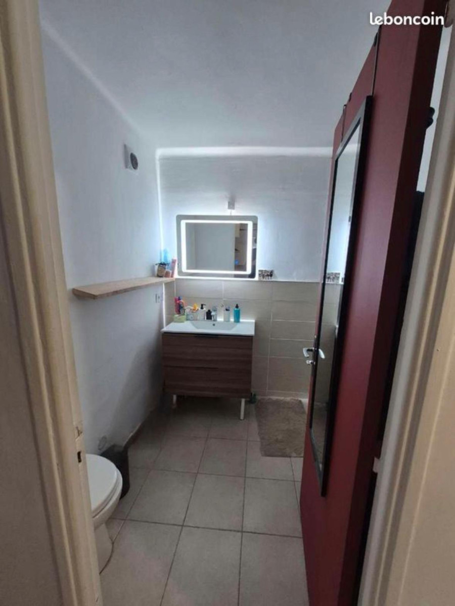 
                                                Location
                                                 T1 Bis 36M² BOUTONNET/ FAC DE PHARMACIE  810€