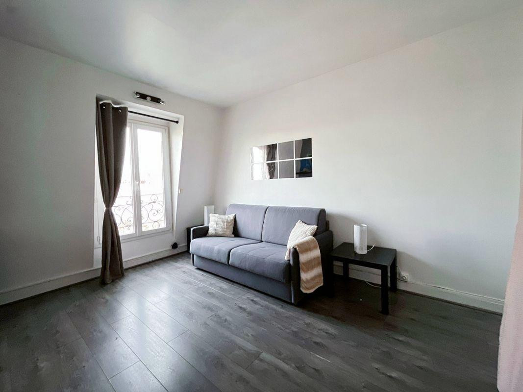 
                                                Location
                                                 T1 bis à louer