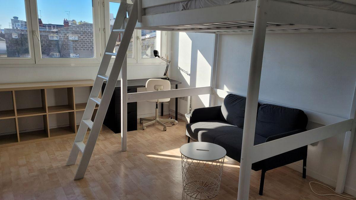 
                                                Location
                                                 T1 bis a louer pour étudiant seulement