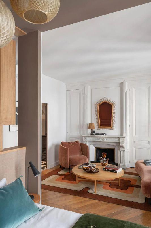 
                                                Location
                                                 T1 bis à Paris 16è meublé haut de gamme