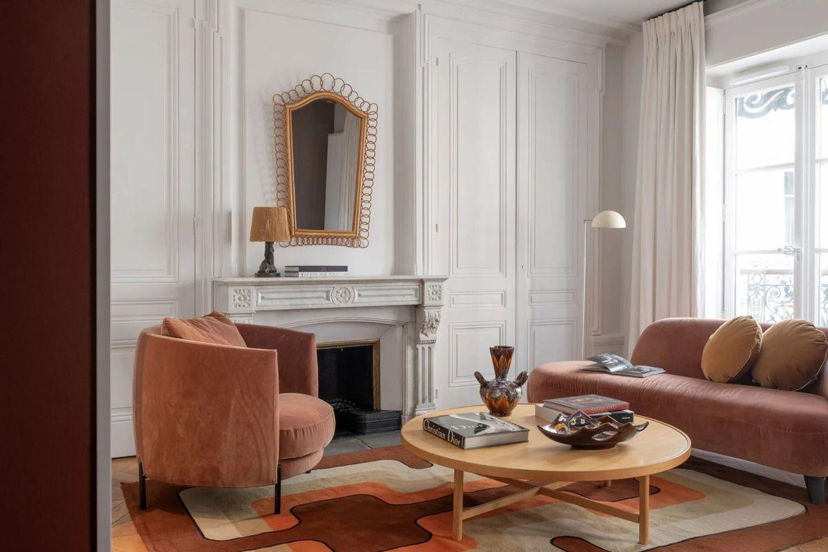 
                                                Location
                                                 T1 bis à Paris 16è meublé haut de gamme