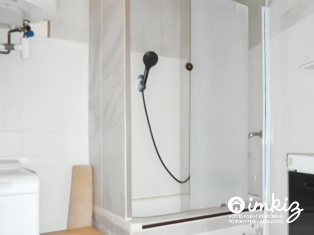 
                                                Vente
                                                 T1 bis avec balcon et parking