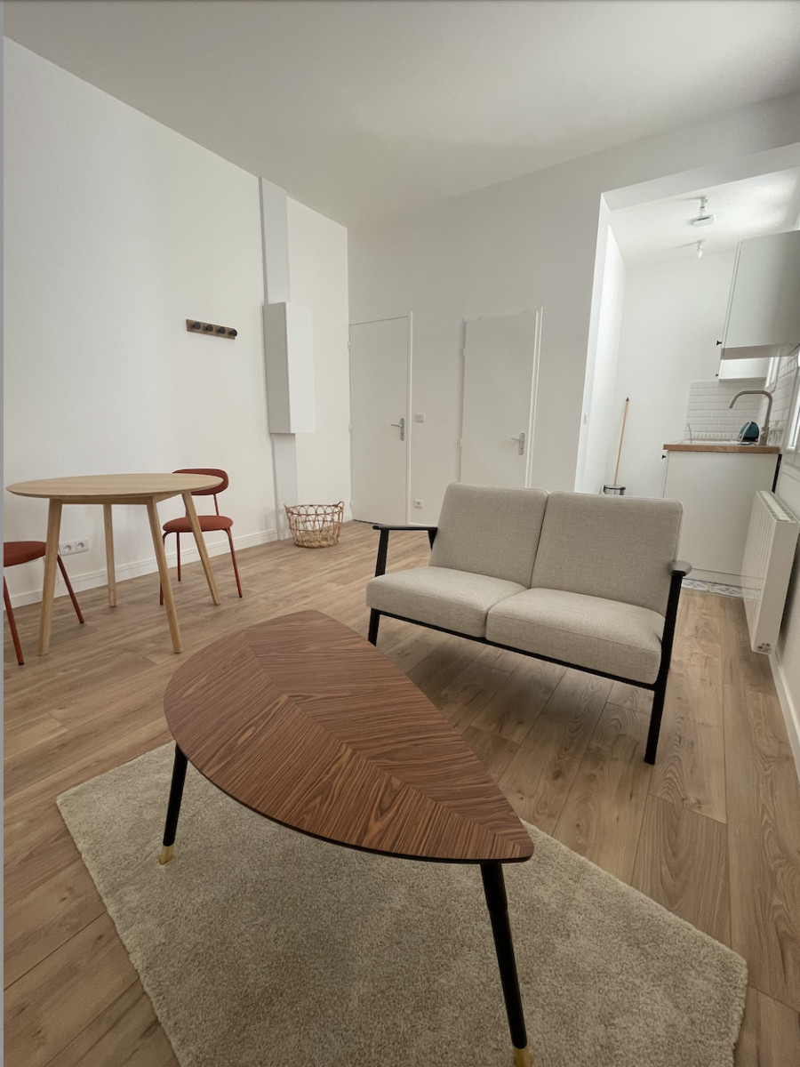 
                                                Location
                                                 T1 bis avec chambre meublé entièrement refait à neuf - Quartier capucins