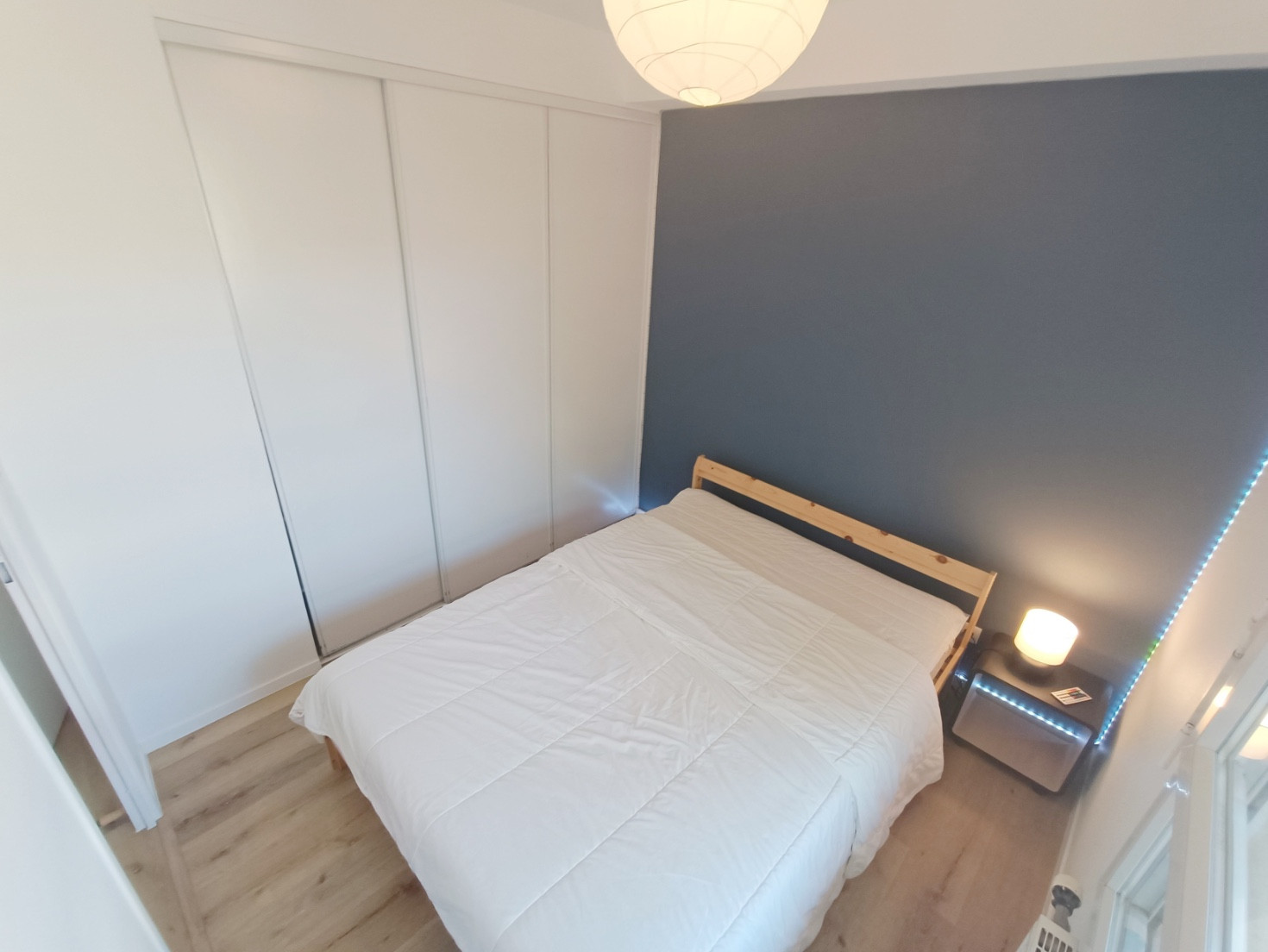 
                                                Location
                                                 T1 bis avec terrasse et parking en bonus