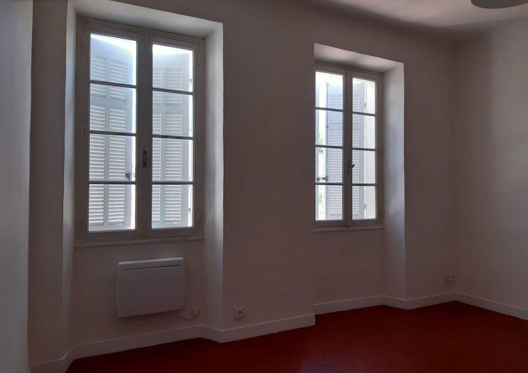 
                                                Location
                                                 T1 BIS Baille proximité Timone