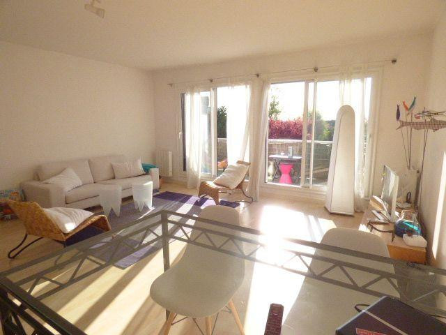 
                                                Location
                                                 T1 bis de 50m² avec terrasse de 14 m² et garage
