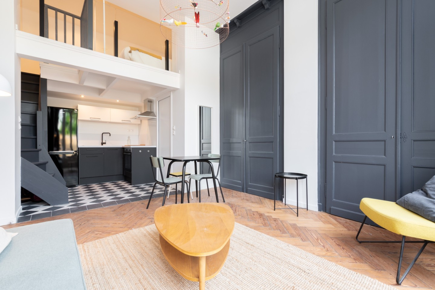 
                                                Location
                                                 T1 bis en duplex - 23 m2 - Lille Centre