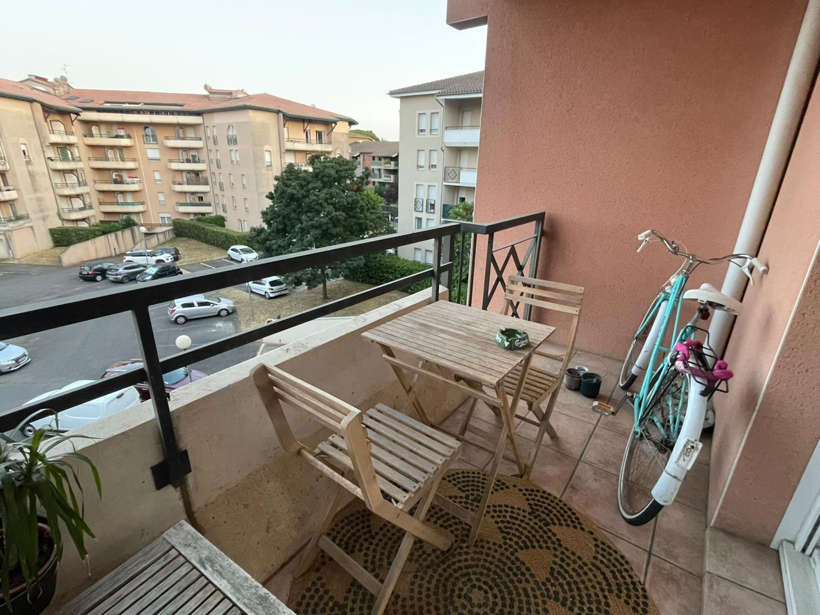 
                                                Location
                                                 T1 Bis Lumineux avec Balcon