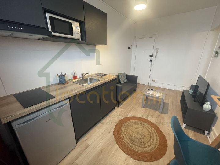 
                                                Location
                                                 T1 BIS MEUBLE