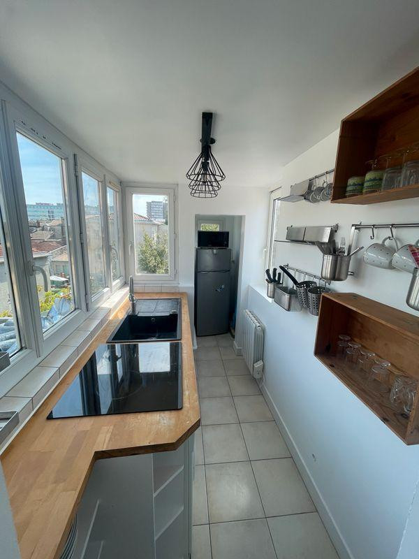
                                                Location
                                                 T1 Bis meublé avec chambre séparée GAMBETTA