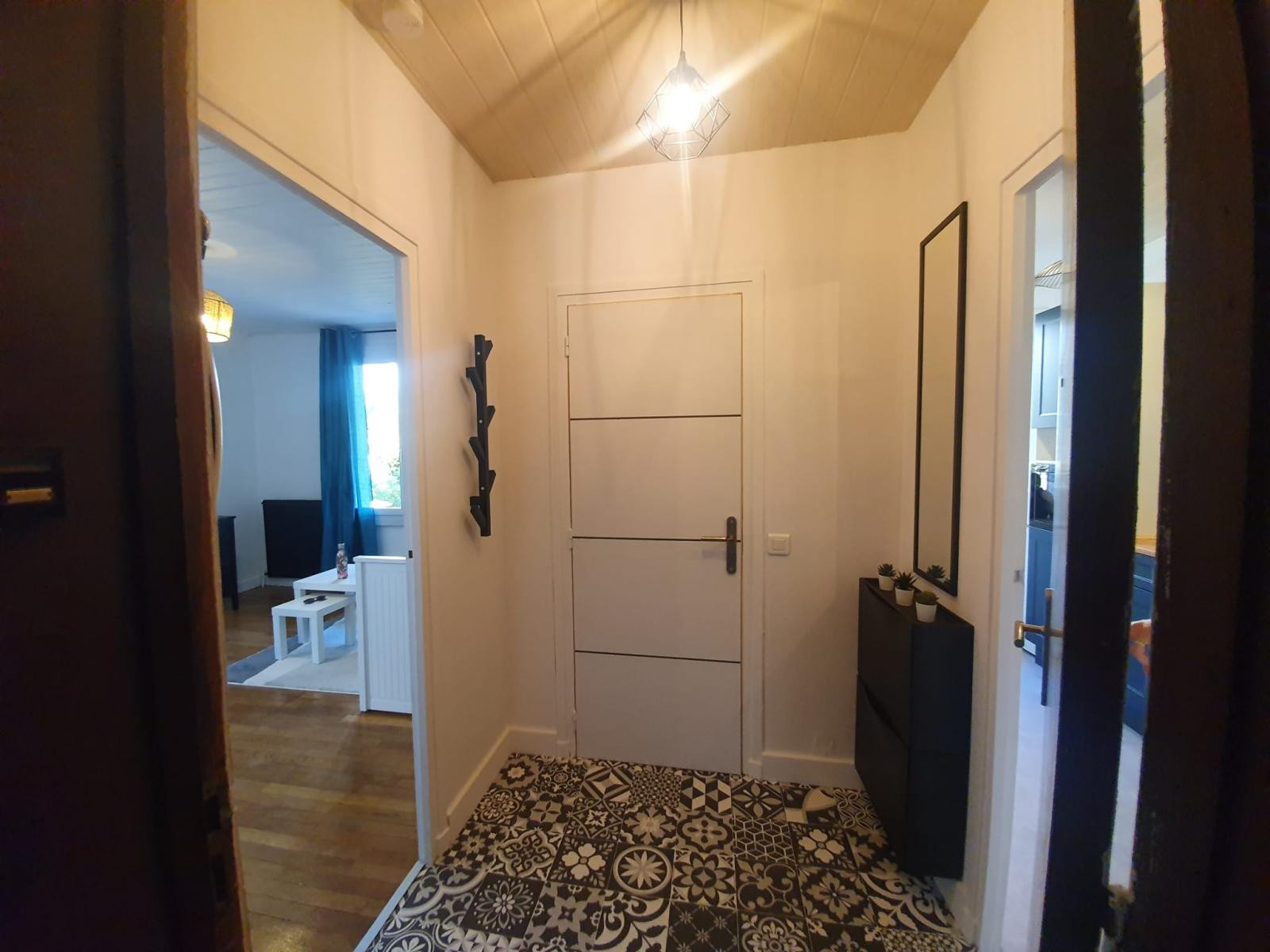 
                                                Location
                                                 T1 bis meublé rénové 28m² – Chamalières