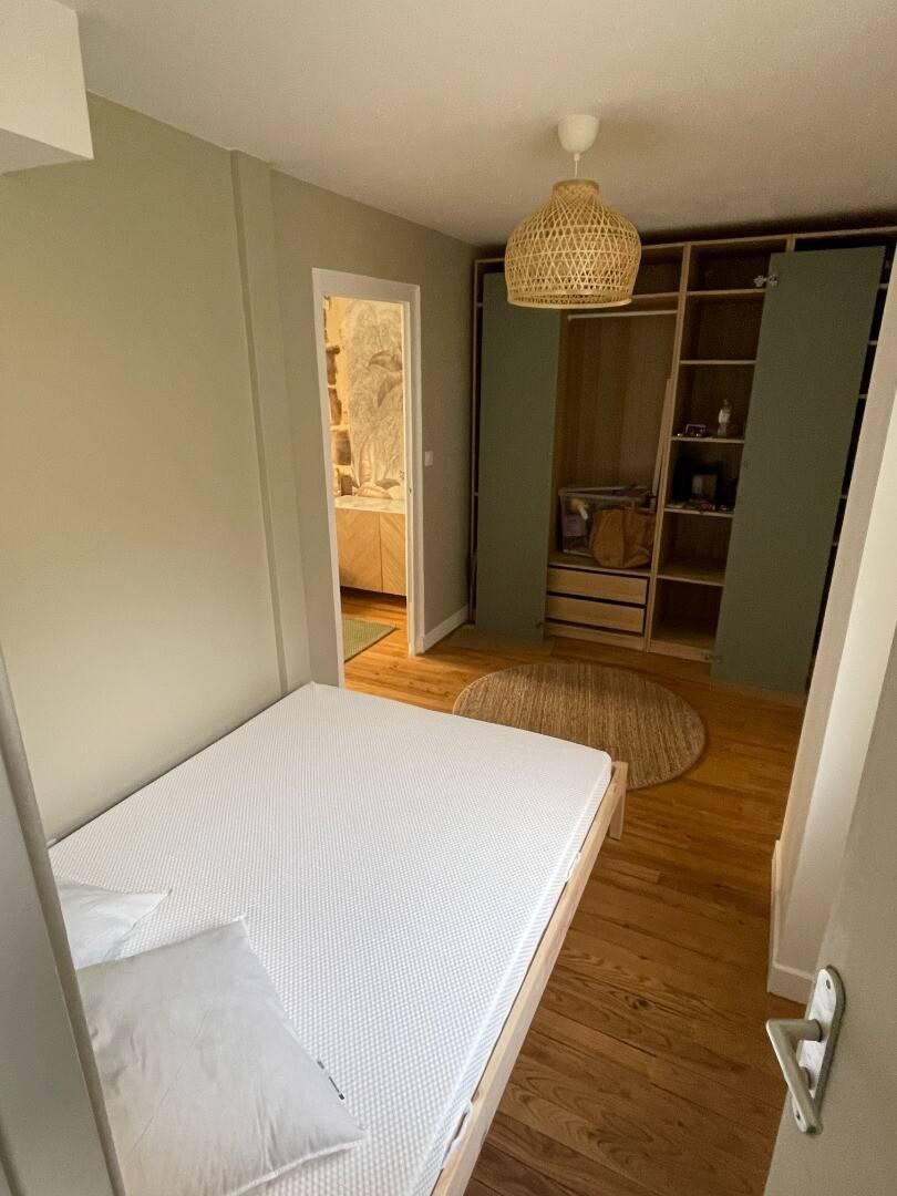 
                                                Location
                                                 T1 Bordeaux Quartier GAMBETTA Libre
