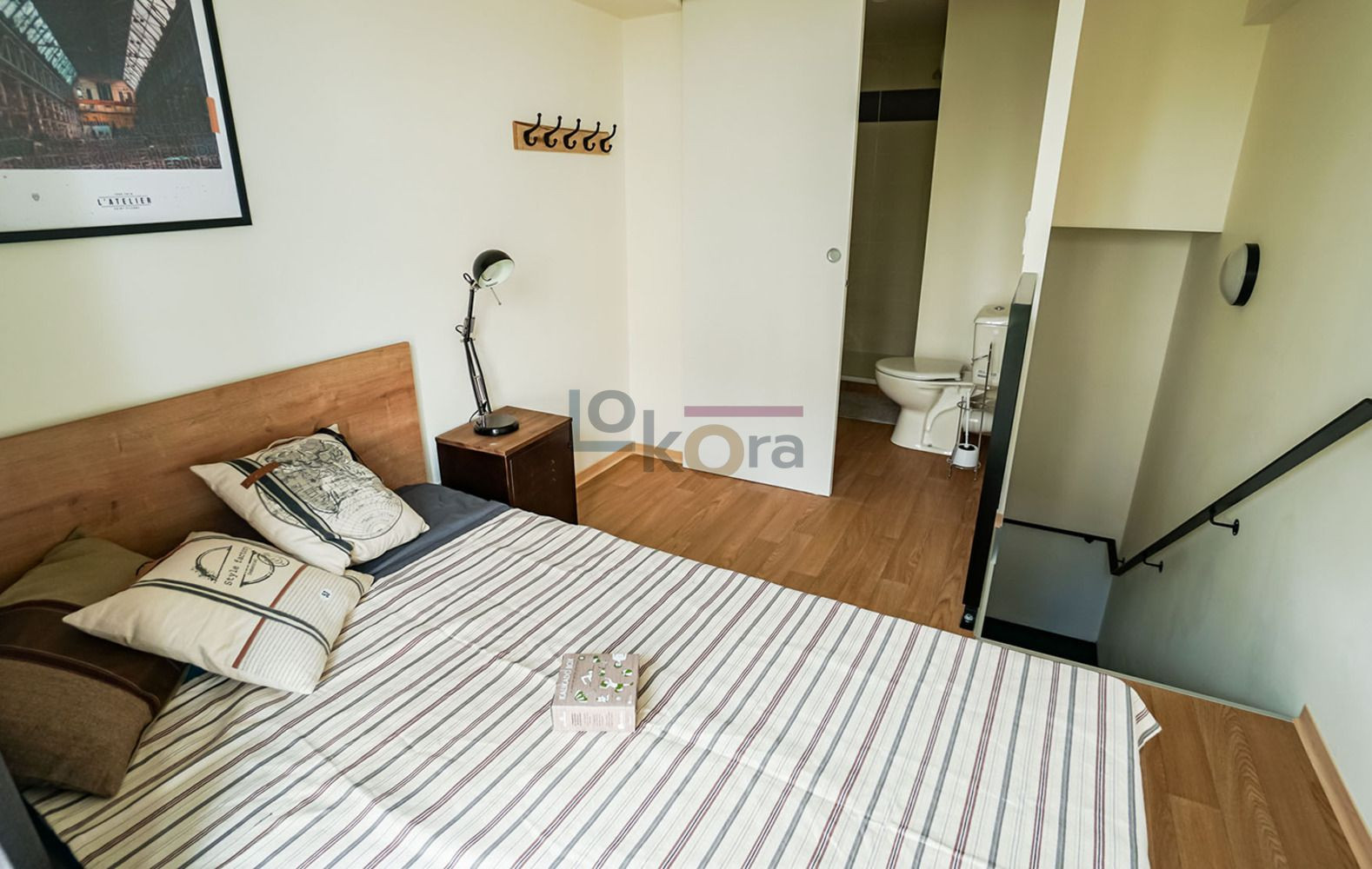 
                                                Location
                                                 T1 Duplex meublé résidence calme & sécurisée