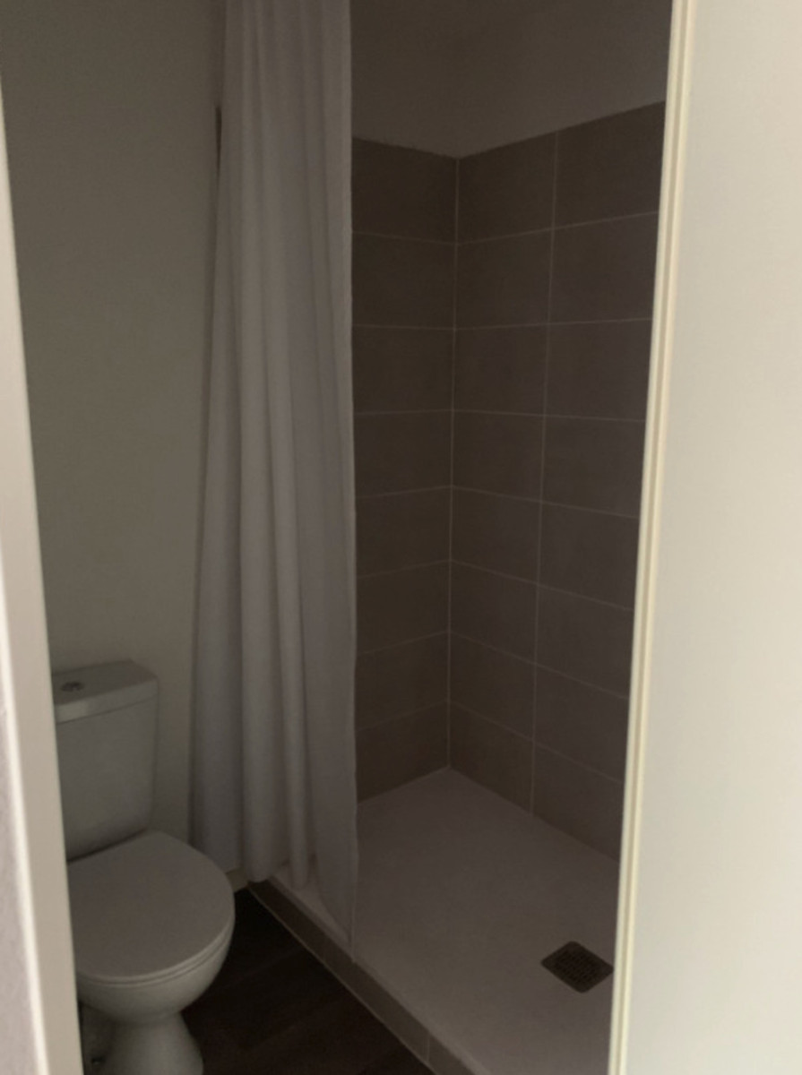 
                                                Location
                                                 T1 en résidence étudiante