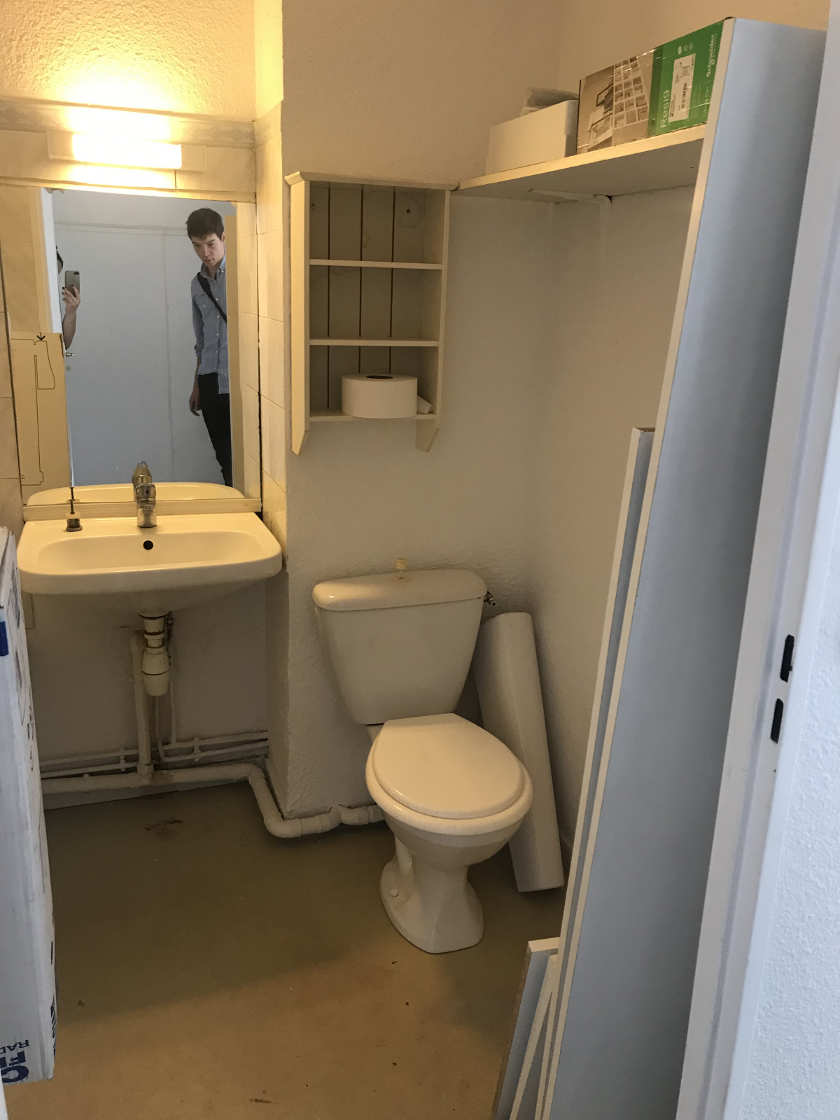 
                                                Location
                                                 T1 meublé
