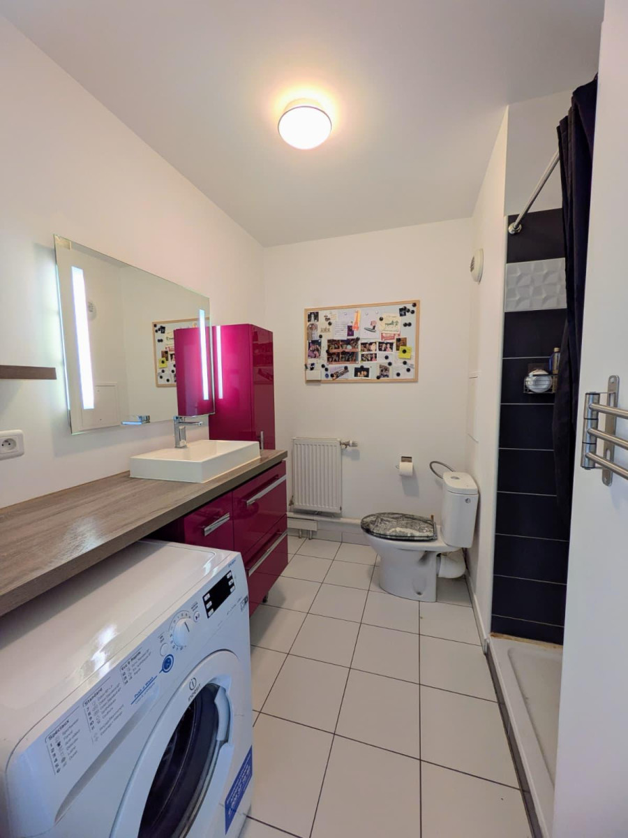 
                                                Location
                                                 T1 meublé, balcon/parking – Défense/ Nanterre U.
