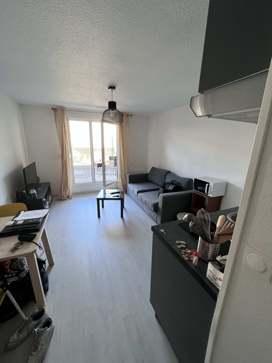 
                                                Location
                                                 T1 meublé Bordeaux