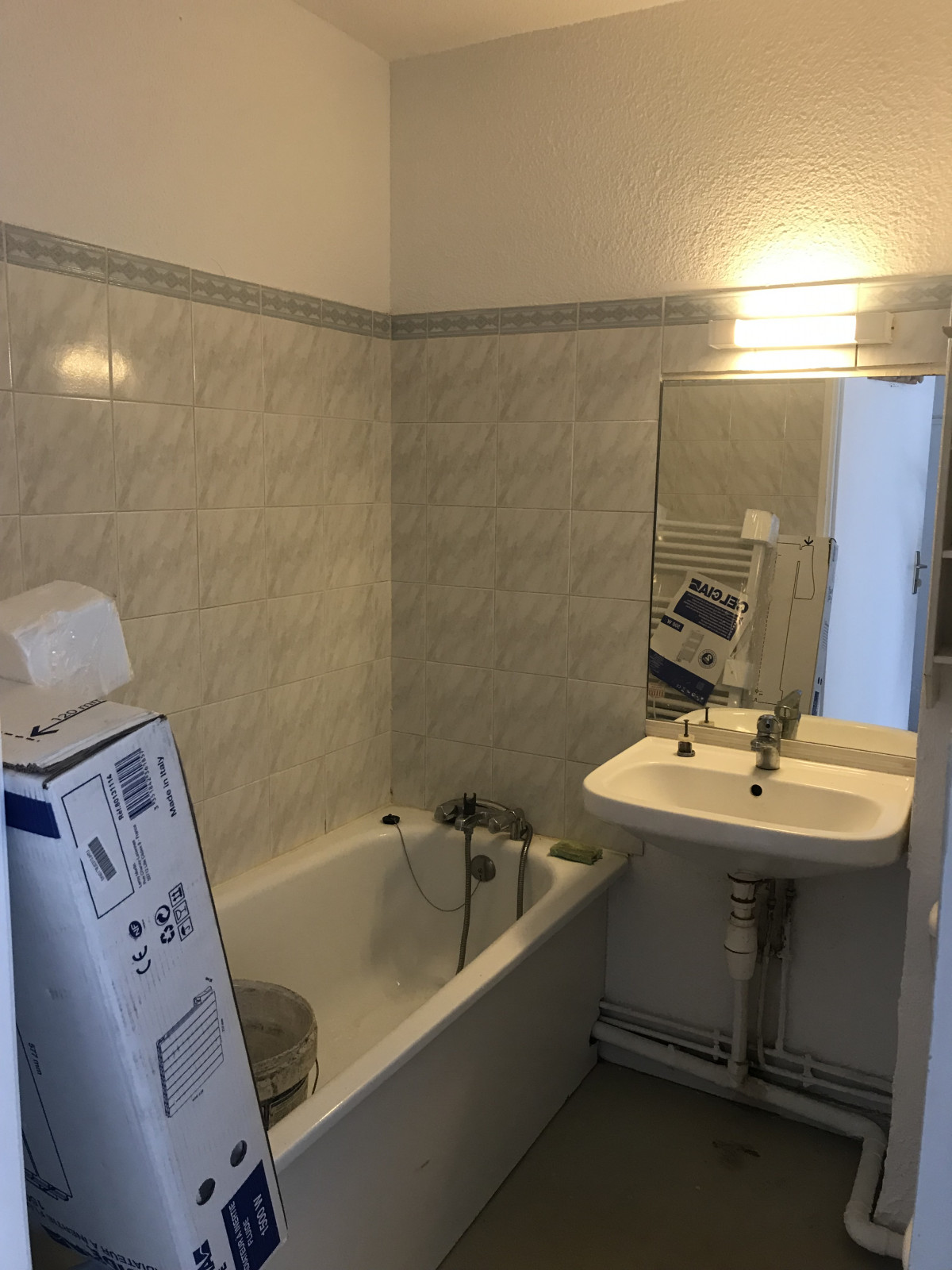 
                                                Location
                                                 T1 meublé Bordeaux