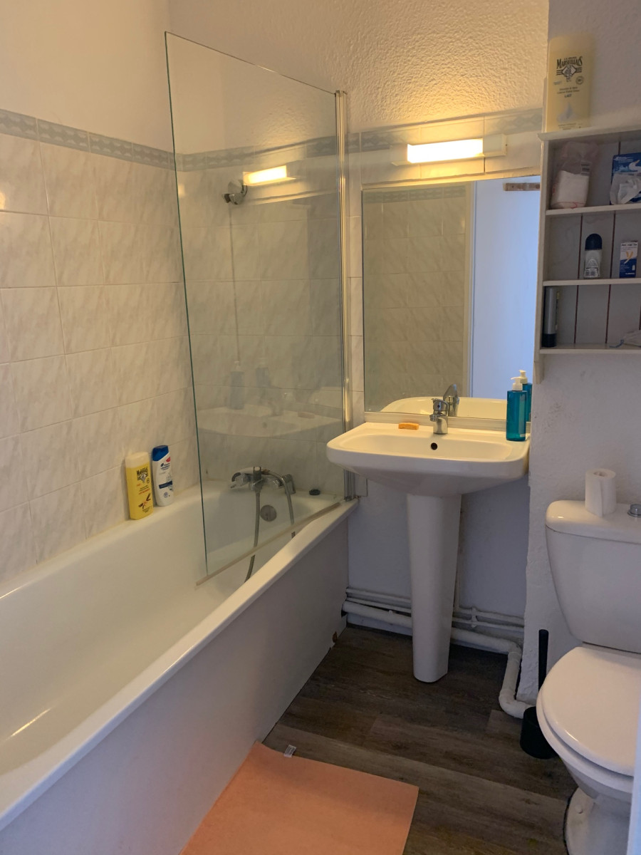 
                                                Location
                                                 T1 meublé bordeaux