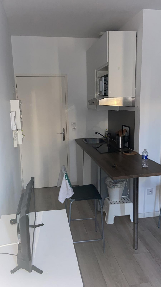 
                                                Location
                                                 T1 meublé Libourne