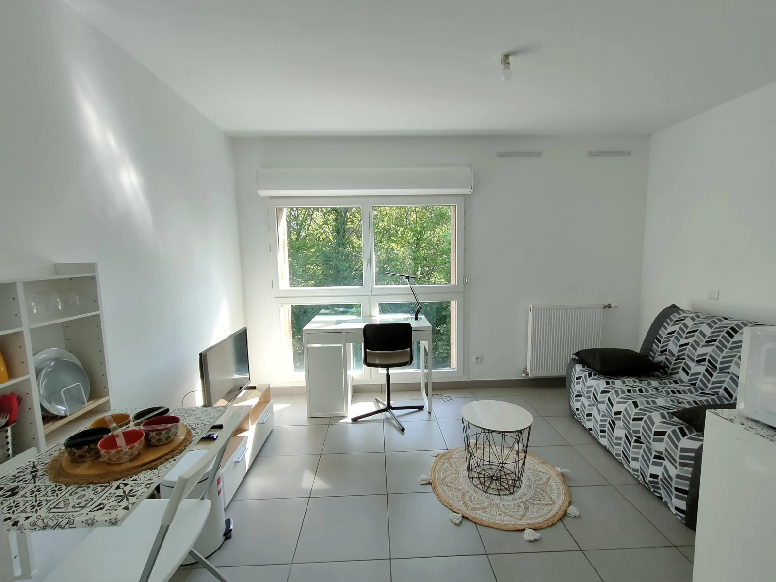 
                                                Location
                                                 T1 meublé Pessac proche université