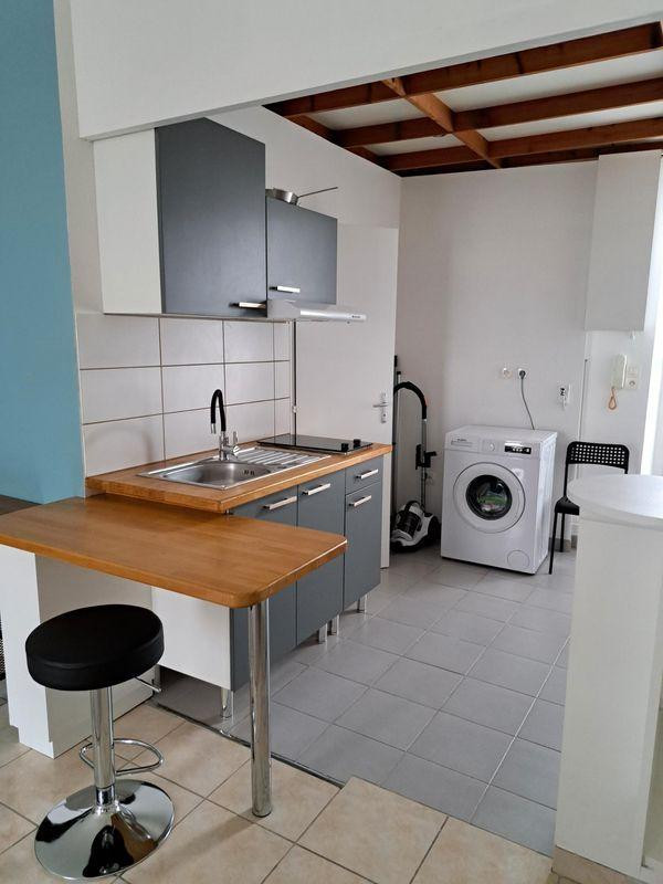 
                                                Location
                                                 T1 Meublé Quartier Saint Aignan