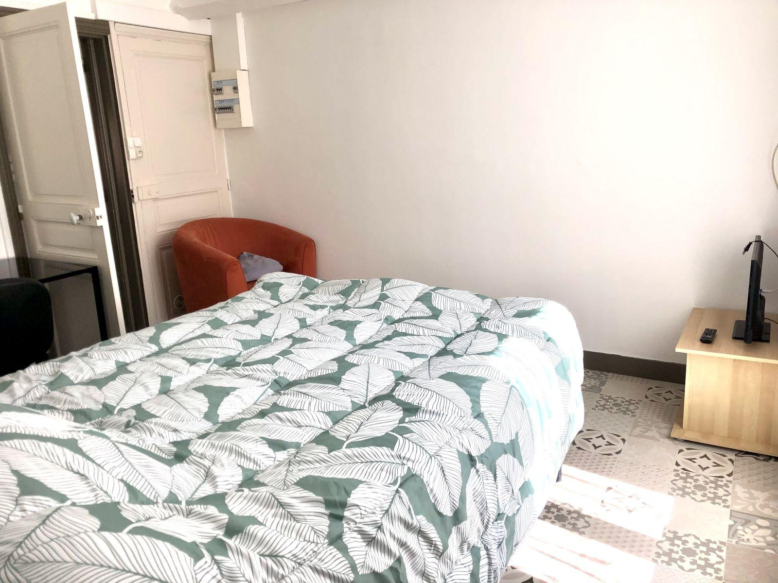 
                                                Location
                                                 T1 meublé rue de Vallières