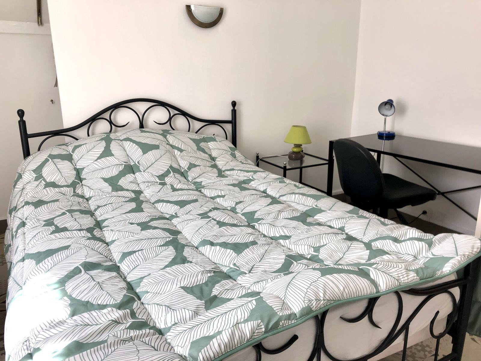 
                                                Location
                                                 T1 meublé rue de Vallières