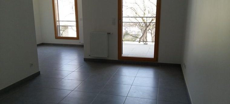 
                                                Location
                                                 T1 neuf avec balcon 33 m² — Lyon 8e
