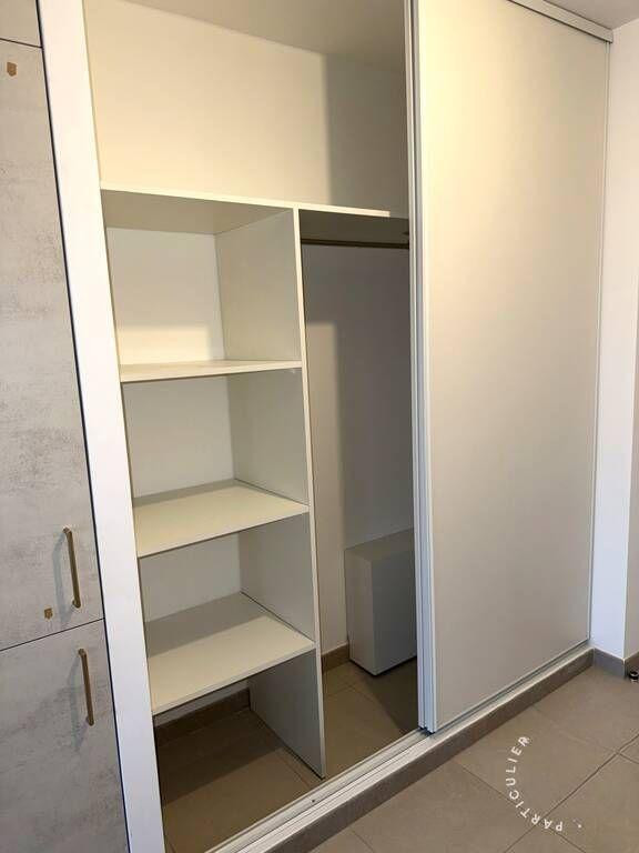 
                                                Location
                                                 T1 neuf avec balcon et vue dégagée – La Défense