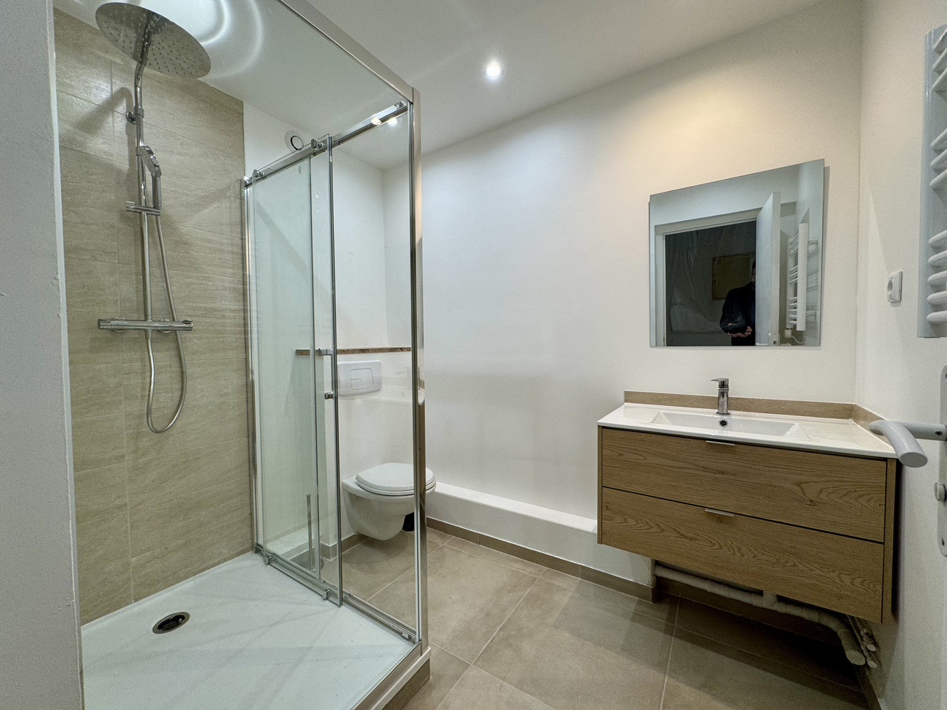 
                                                Location
                                                 T1/T2 "Prêt à vivre" – Entièrement Rénové