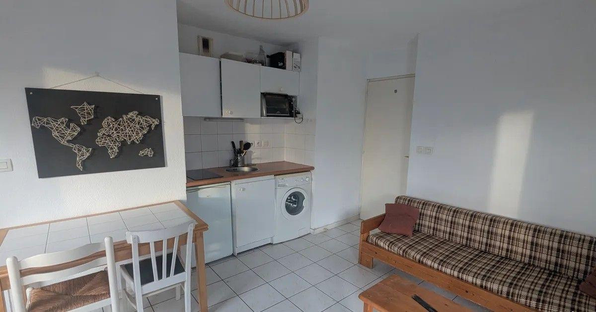 
                                                Location
                                                 T1bis/2P meublé 35m² lumineux Pont des Catalans