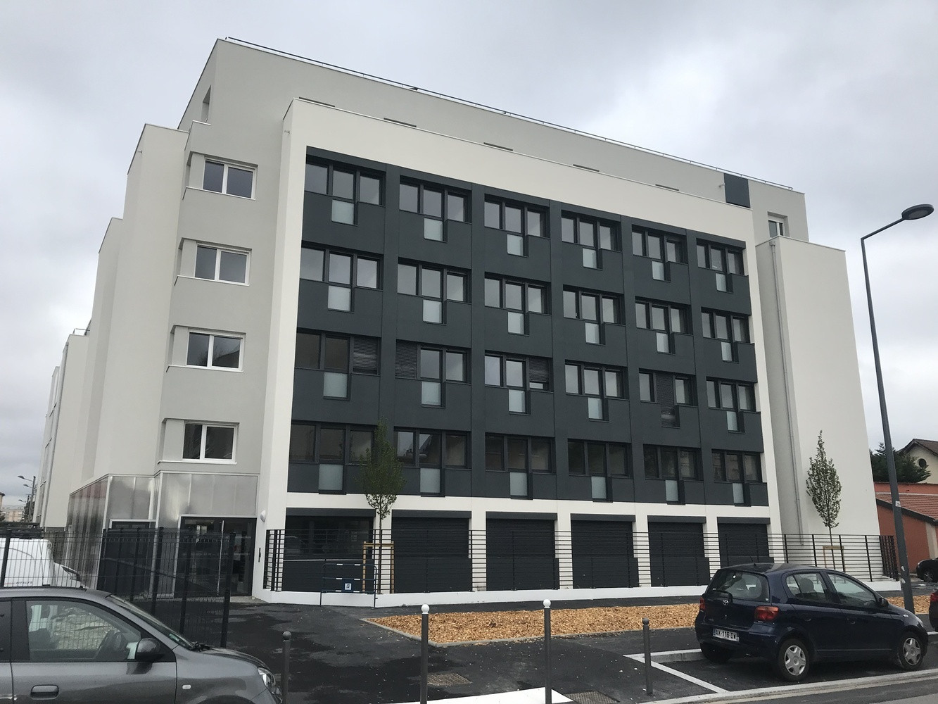 
                                                Location
                                                 T1Bis en résidence étudiante