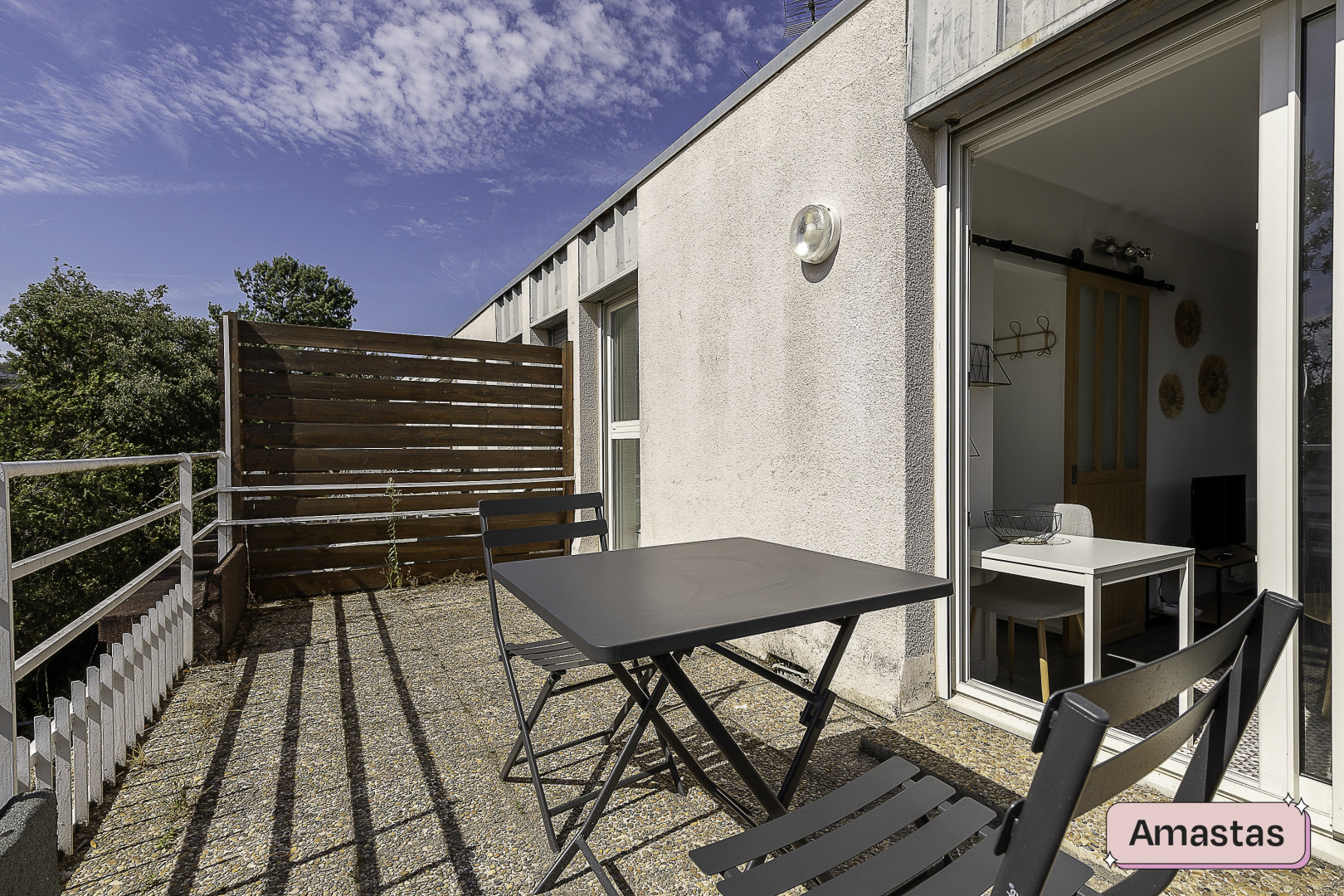 
                                                Location
                                                 T1bis meublé avec terrasse et pkg à Rangueil