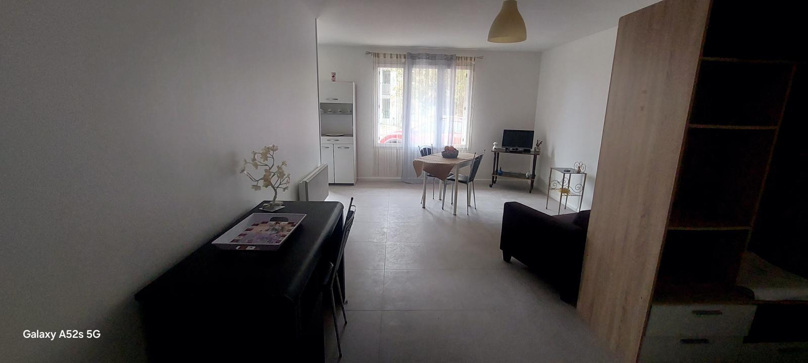
                                                Location
                                                 T1BIS très lumineux dans petite résidence calme
