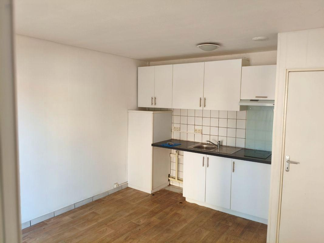 
                                                Location
                                                 T2 30m2+ terrasse 12m2