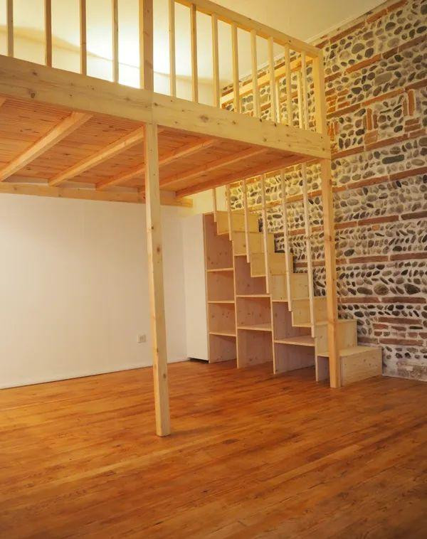 
                                                Location
                                                 T2 37 m2 +7m2 de mezzanine Jeanne d'arc Matabiau