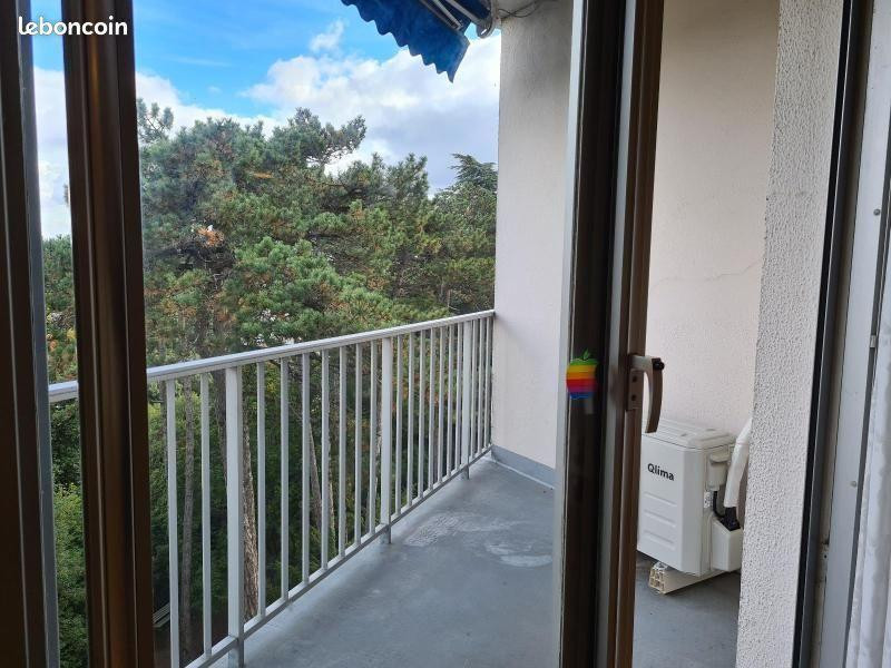 
                                                Location
                                                 T2, 38m² en résidence senior