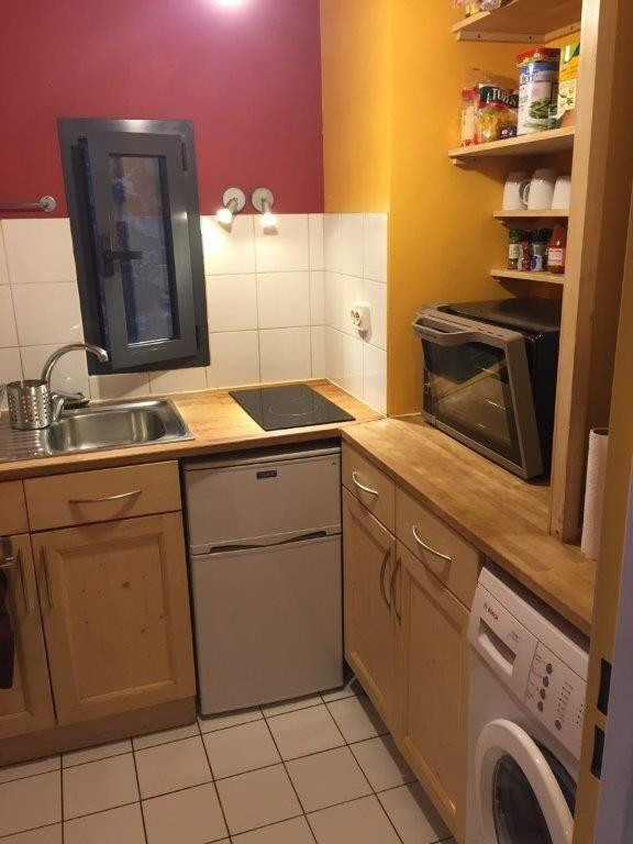
                                                Location
                                                 T2 39 m2 bien agencé