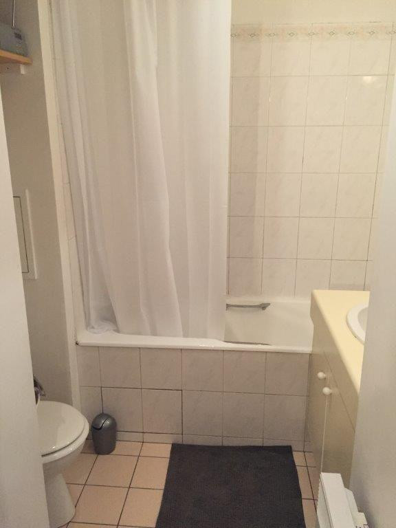 
                                                Location
                                                 T2 39 m2 bien agencé