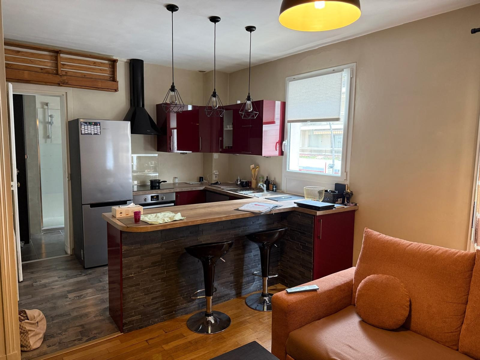 
                                                Vente
                                                 T2 40 m² Le Perreux-sur-Marne – 1er étage, cave