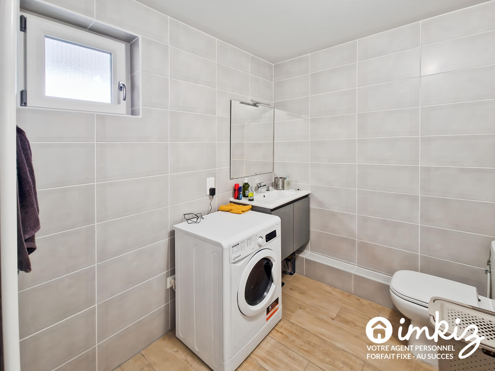 
                                                Vente
                                                 T2 41m2 de 10/2023  terrasse 13m2 et parking s/sol