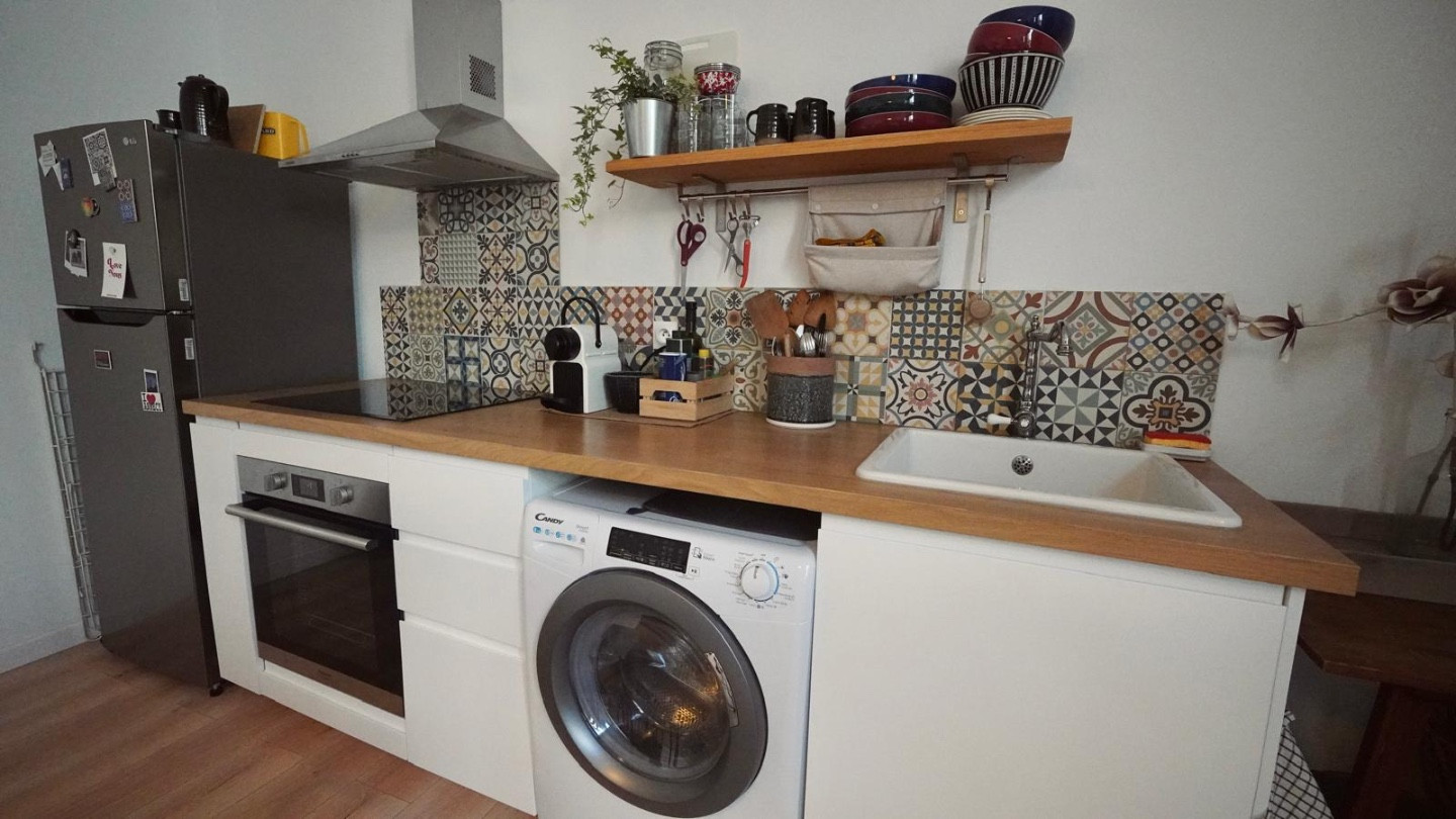 
                                                Location
                                                 T2 - 43m2 Chartrons