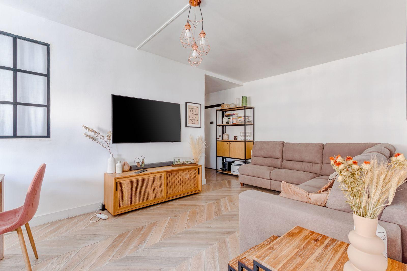 
                                                Location
                                                 T2 44 m², 15ème arrondissement – Charme et confort