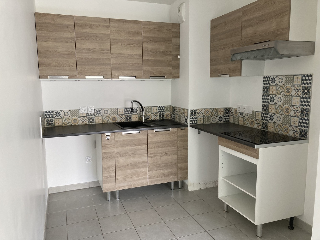 
                                                Vente
                                                 T2 46 m² et terrasse 15 m² + pkg à ISTRES