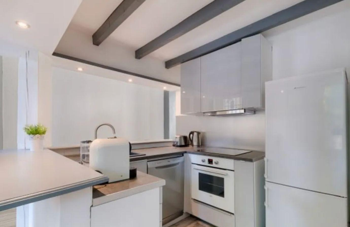 
                                                Location
                                                 T2 50 m2 Aix en Provence Arts et Métiers