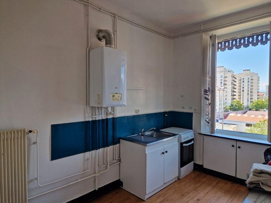 
                                                Location
                                                 T2 50 m2 Eaux-Claires