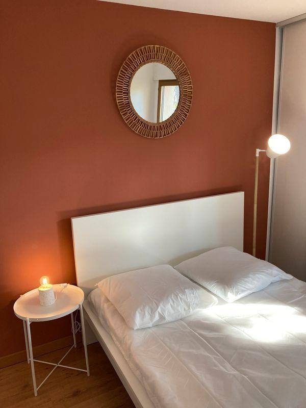 
                                                Location
                                                 T2 50m2 meublé refait à neuf