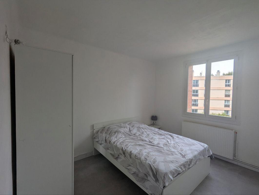 
                                                Location
                                                 T2 60m2 Marseille 9
